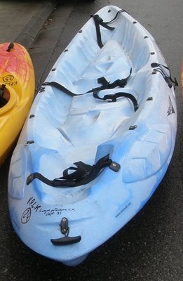 sit on top bleu n 24.jpg