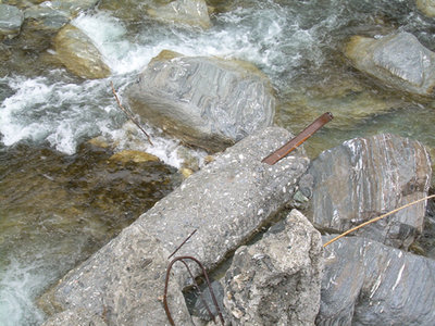 Ferrailles Guil 15-04-12.jpg