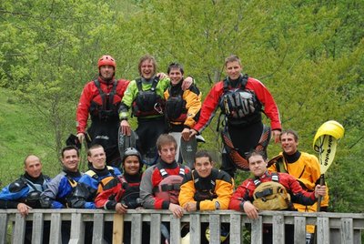 La grande équipe sur le Cors