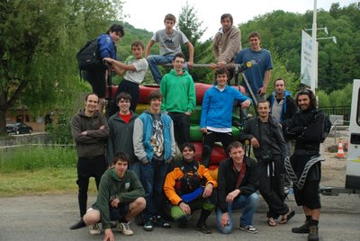 L'équipe de Quillan après la descente des Gorges du Barbet