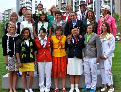 K1D en tenues officielles.jpg