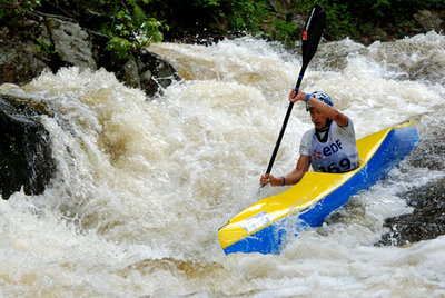 Partie sprint sous le pont de Treignac.jpg