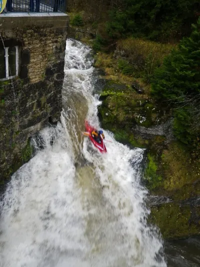 embarquement: a la cascade de la truite