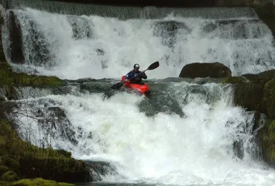 la deuxieme chute: un bel echauffement avant la portage du barrage du lac