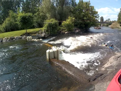 Vague dernier pallier,(débit 5 mètre cubes seconde).