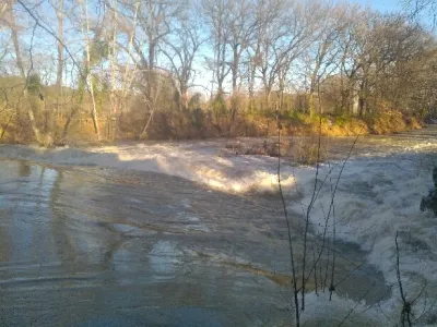 Seuil du moulin de Montferrier par HE ( ici passe à droite)
le 3 mars 2018