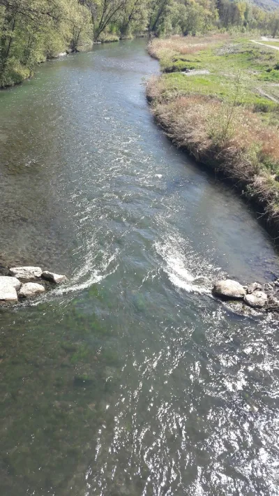 Depuis le pont, vers l'aval, après les travaux du printemps 2017