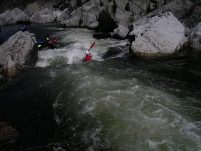 Triple chute par petit niveau