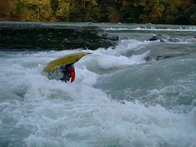 yaourt du team 64 "aKroBoAt" en plein vol !
