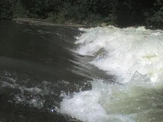 photo prise le vendredi 24 aout par 0.38 a l'échelle de montricoux aprés de fortes pluies sur les environs