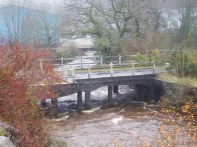 Passerelle et 3ème bâtiment. 1.45 m