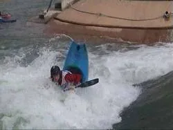 photo du trou noir avec un beau cartwheel lors du mix water contest (toutes les figures modernes sont possibles)