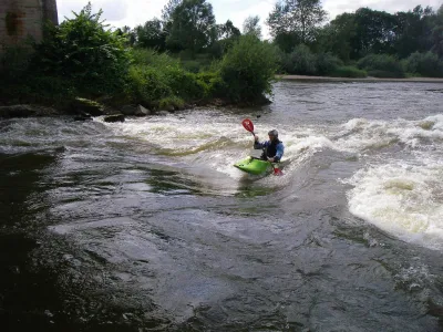 Le spot devant le club de la Charité, juste à côté du camping, par bon Niveau de la Loire (été 2007).