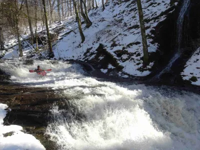 Toboggan dans le premier km, petit niveau d'eau