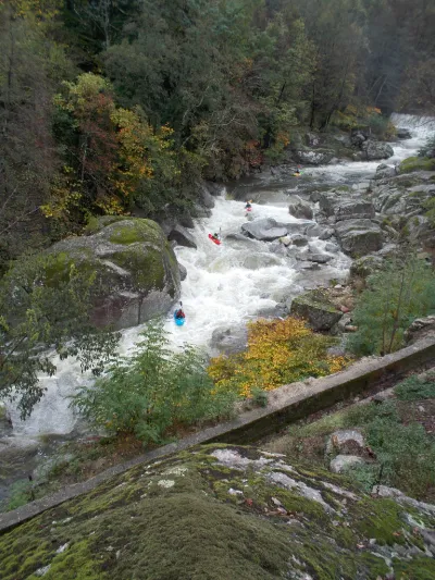 Où les difficultés commencent dans la Gorge du Château de Saint-Bonnet (Premier rapide en 4+)..