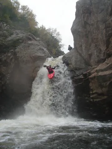 Chute de 7 m.
Vue du bas cette fois.