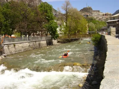 Sortie des gorges, traversée de Briançon 