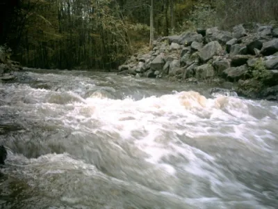 Aspect sur lâcher d'eau