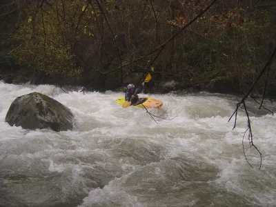 Un bucheron par HE un peu avant la gorge