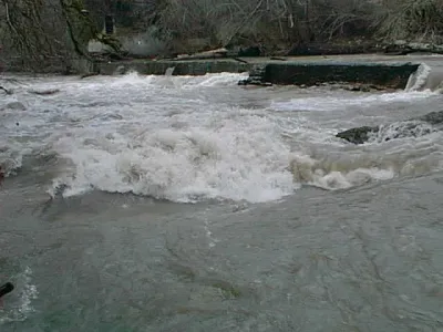 le passage du moulin brulé par fortes eaux.