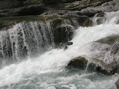 Triple chute