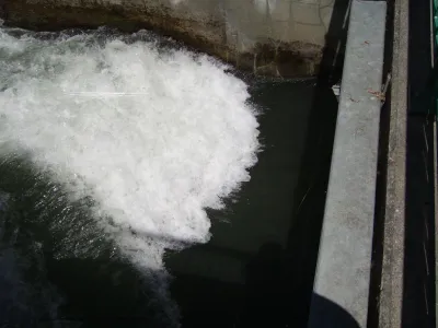 la 1er vague avec un seul deflecteur et avec un bon niveau d'eau