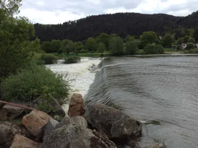 Le barrage de Bransac par 250 m3