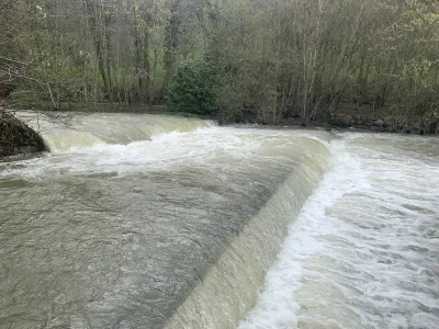 2 premiers seuils de la chicane 1 à 23m^3/s
