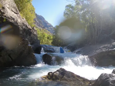 double seuil au niveau de la cascade de la pisse