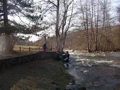 Débarquement champètre au niveau de belles demeures. Odeurs garanties !
