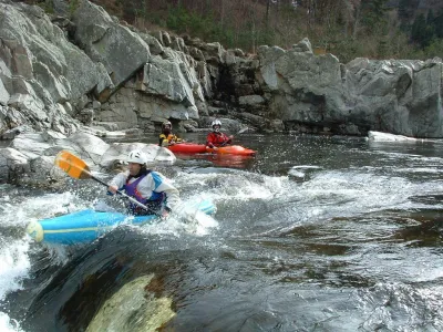 plus loin dans les gorges