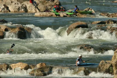 bassin de slalom de Réals
championnat de France des clubs 2004