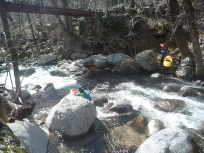 Départ, pont de La Brune. BE ce jour là, la dalle émergée sous le pont RD peut peut-être servir de repère ? 229cm à Cocurès.