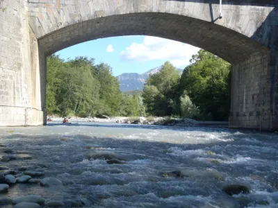 L'arrivée au pont de la Guinguette