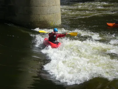 Fabien dans le rouleau 
en super clean flat spin !