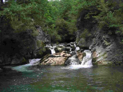 Cascade finale niveau très très bas (Juillet 2005)