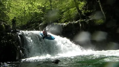 Un beau seuil vu du bas